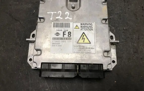 Suzuki Jimny Engine control unit/module 2758003802 23710 EQ405