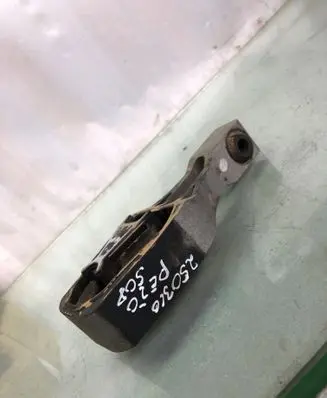 Peugeot 508 II Engine mount bracket 9811786680