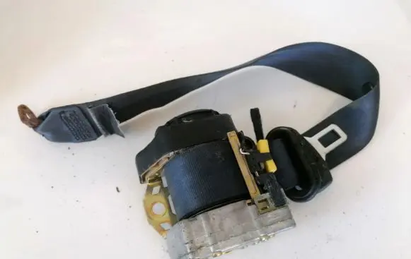 Audi A3 S3 8L Rear seatbelt