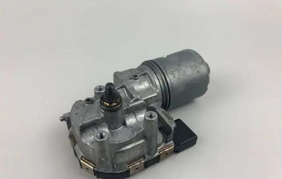 Volkswagen PASSAT B8 Wiper motor 3G2955119A 3397021867