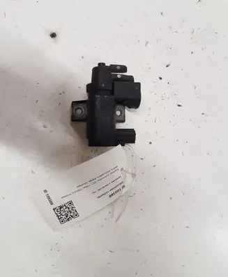 Toyota RAV 4 (XA30) Vacuum valve 258190R011