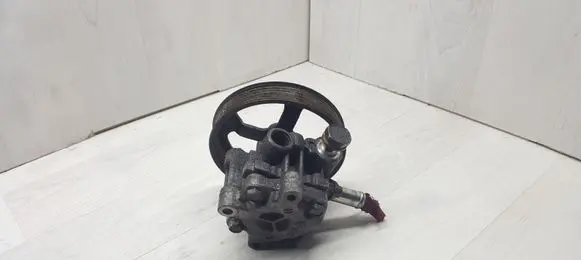 Peugeot 4007 Power steering pump