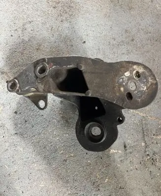 Audi A6 S6 C6 4F Engine mounting bracket 4F0199351B 4F0199351S