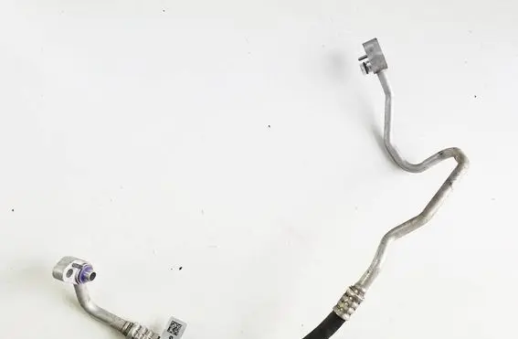 Mini Cooper Countryman F60 Air conditioning (A/C) pipe/hose 9869634