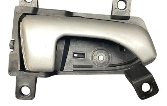 KIA Sportage Front door interior handle 826203U000