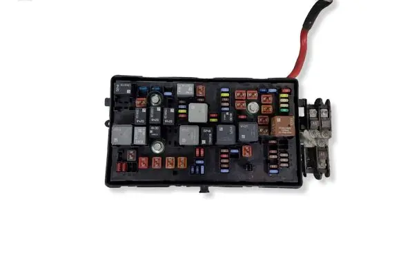 Opel Insignia A Fuse module 22758740