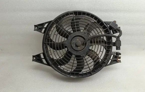 KIA Sorento Electric radiator cooling fan A005143