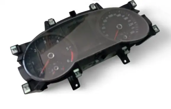 Volkswagen PASSAT B8 Speedometer (instrument cluster) 3G0920751A