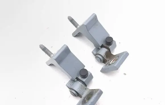 Audi A1 Front door hinge set 8W0831403A