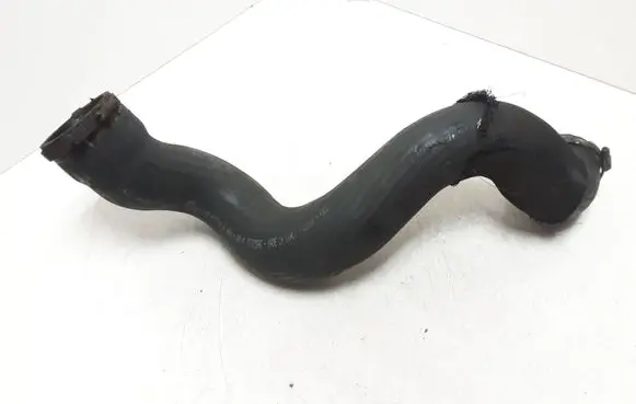 Volvo V70 Intercooler hose/pipe 30792545