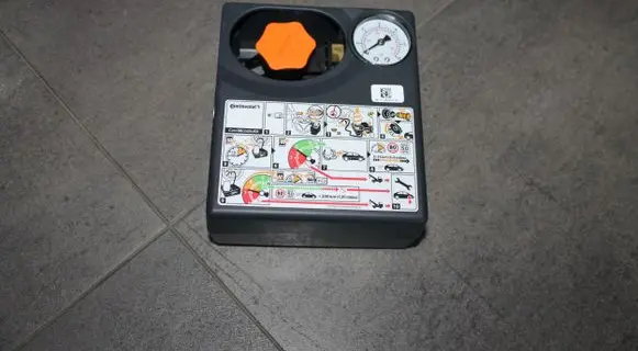 Ford Fiesta Tire air pump compressor 17370241 AIRCOMPRESSOR