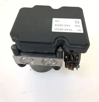 Skoda Fabia Mk3 (NJ) ABS Pump 6C0907379K