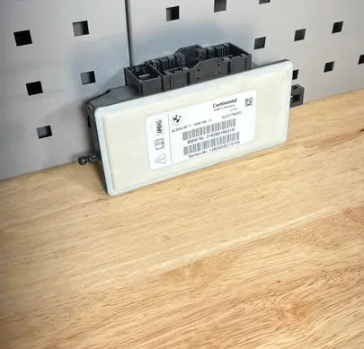 BMW 5 F10 F11 Airbag control unit/module 9280186 6577928018601 A2C37764200