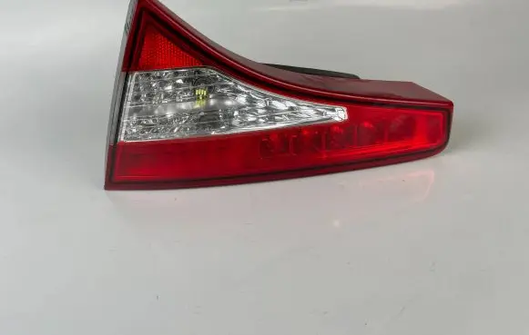 KIA Optima Tailgate rear/tail lights