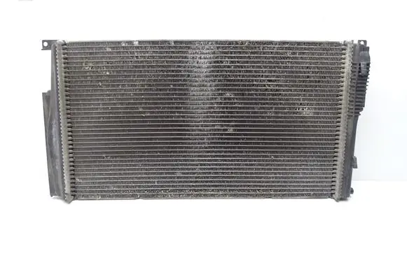 BMW 1 F20 F21 Coolant radiator 7600511