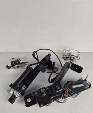 Audi A6 C7 Tailgate hydraulic set 4G5827851B 4G5959107A 4G5959107