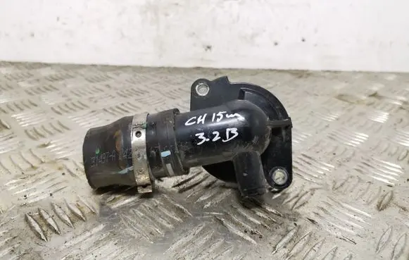 Thermostat/thermostat housing