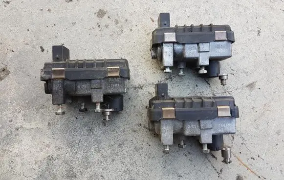 BMW 3 E90 E91 Turbine electric control actuator 730314