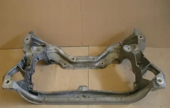 Mercedes-Benz C W203 Front subframe 2036280157