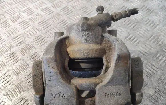 Ford Mondeo MK IV Front brake caliper 745