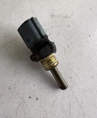 Nissan Primera Coolant temperature sensor 