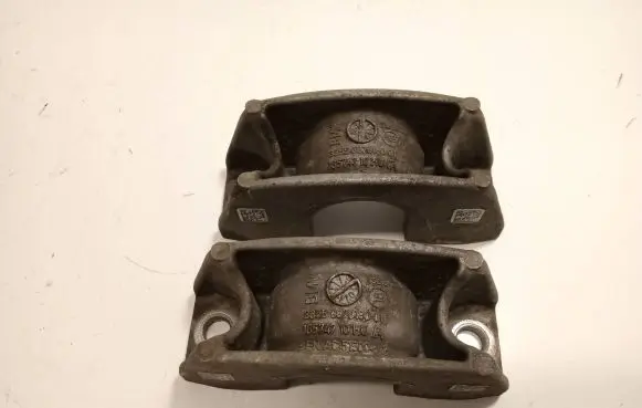 BMW 5 G30 G31 G38 Sway bar bush bracket, rear 6876180 18574710 ENAC51500