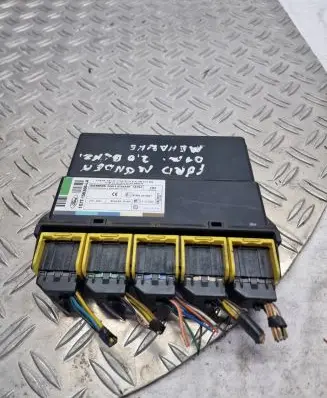 Ford Focus Comfort/convenience module 97RA000001 5WK48744ABF