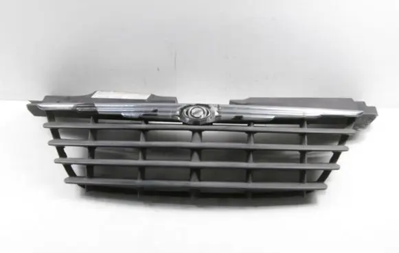 Chrysler Grand Voyager IV Front grill 04857960AA