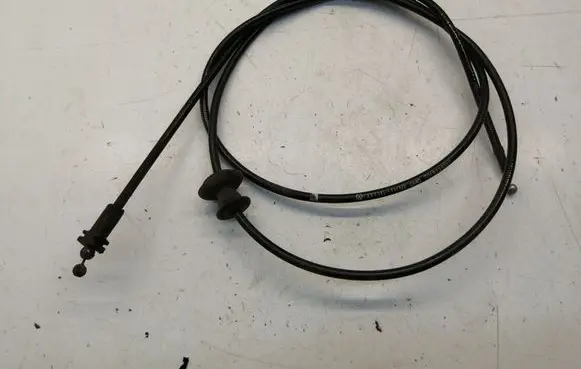 Volkswagen Transporter - Caravelle T4 Engine bonnet/hood lock release cable 701823531C