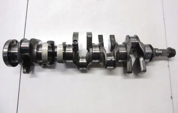 Volvo S80 Crankshaft 9487159 D5204T