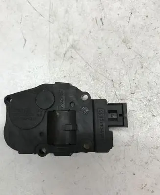 BMW 1 E81 E87 Air flap motor/actuator EFB332