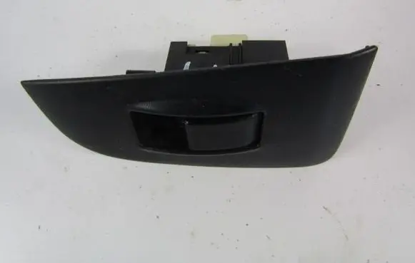 Toyota Avensis Verso Electric window control switch 