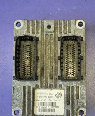 Fiat Grande Punto Engine control unit/module ECU 51868974 86618F19K 0100456C
