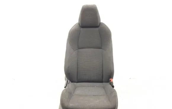 Toyota C-HR I Front passenger seat 