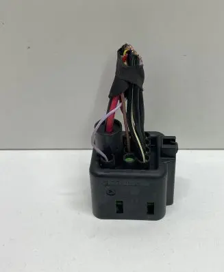 Audi Q5 SQ5 Glow plug pre-heat relay 038973721