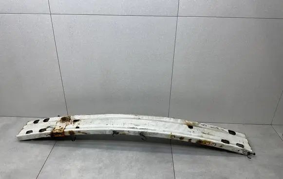 Nissan Qashqai Front bumper cross member 21456480