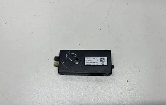 BMW X5 F15 Aerial antenna amplifier 9334691