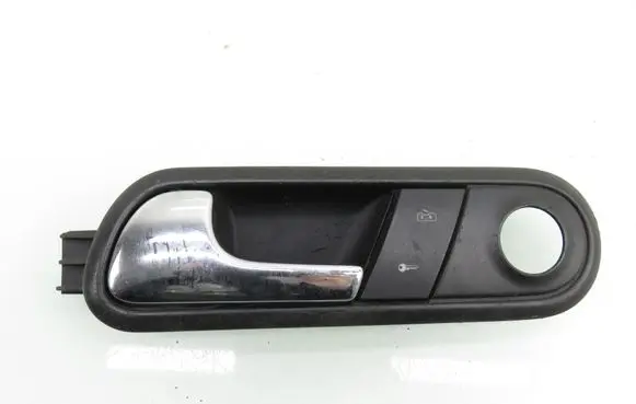 Seat Cordoba (6L) Front door interior handle 6L0837113D