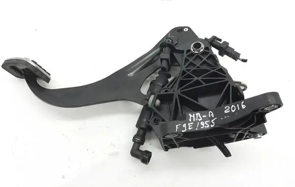 Clutch pedal