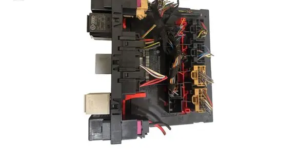 Audi A3 S3 8P Comfort/convenience module 8P0907279F H43S1201