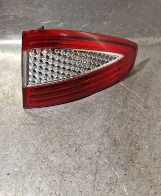 Ford Mondeo MK IV Rear/tail lights 7S7113404A 0374D
