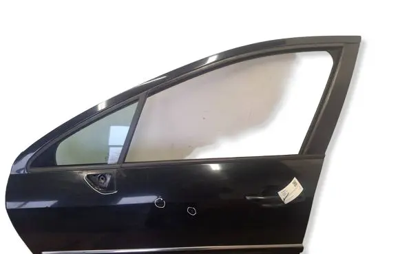 Peugeot 407 Front door 