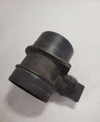 Volkswagen PASSAT B7 Mass air flow meter 074906461