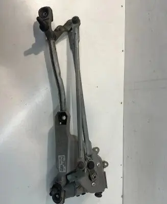 Ford Fiesta Front wiper linkage and motor 8A6117B571AB 0390241574 8A6117500AG