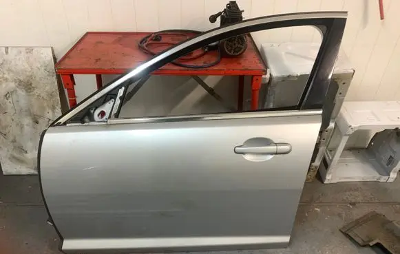 Jaguar XF X250 Front door 8X23F20221AG