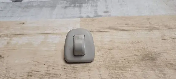Sun visor clip/hook/bracket