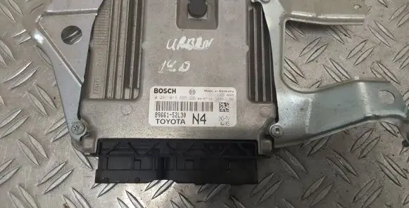 Toyota Urban Cruiser (XP110) Engine control unit/module 8966152L30 8966052N40
