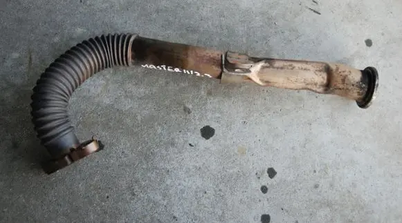 Opel Movano B EGR valve line/pipe/hose 125KM