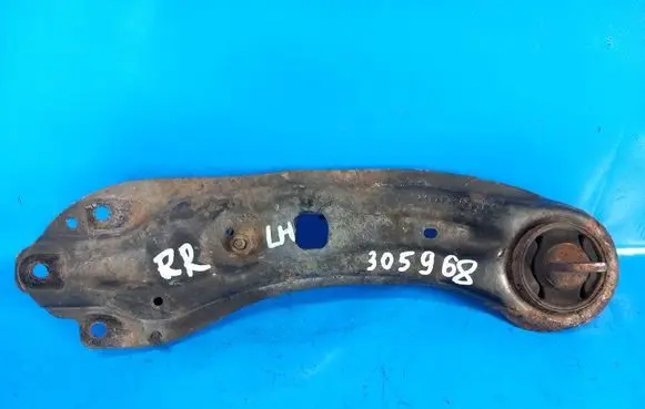 Chrysler 200 Rear control arm 5085415AF