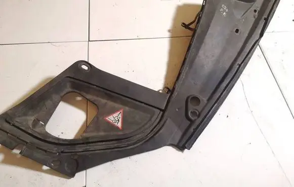 BMW 5 GT F07 Engine bonnet/hood lock trim molding 51767019803 74850610